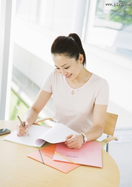 职场清新女性图片