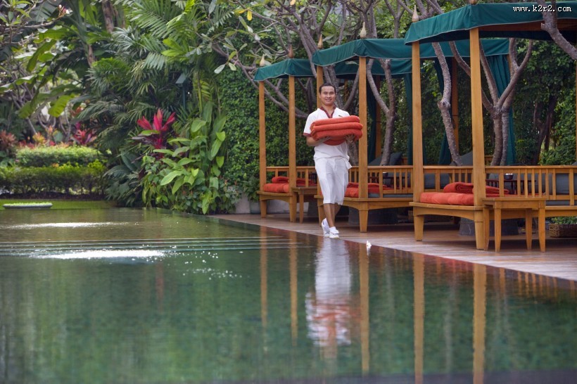 文华东方酒店服务人员图片