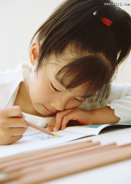 儿童学习和上学图片