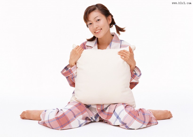 女性放松休息图片