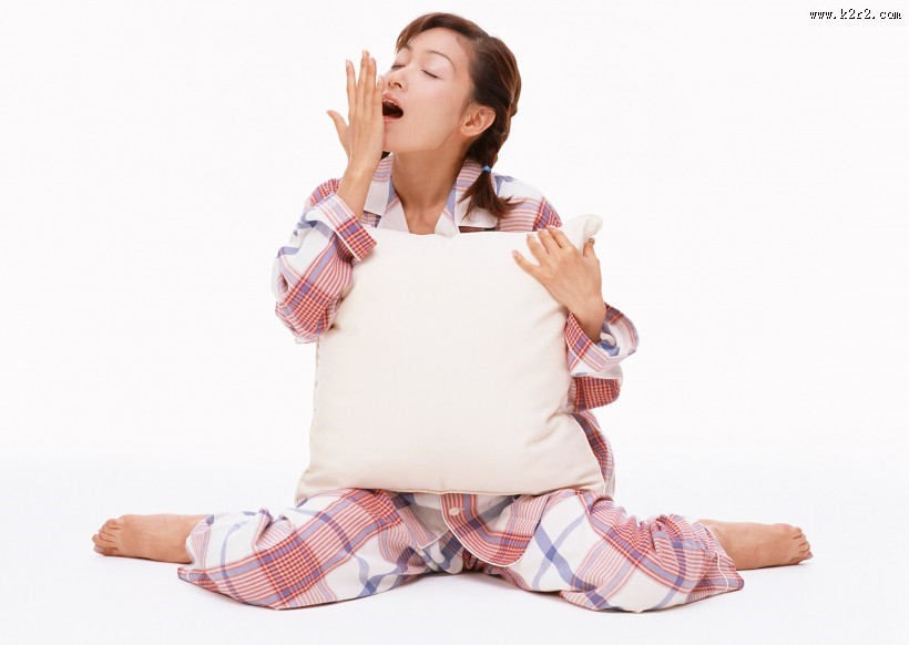 女性放松休息图片