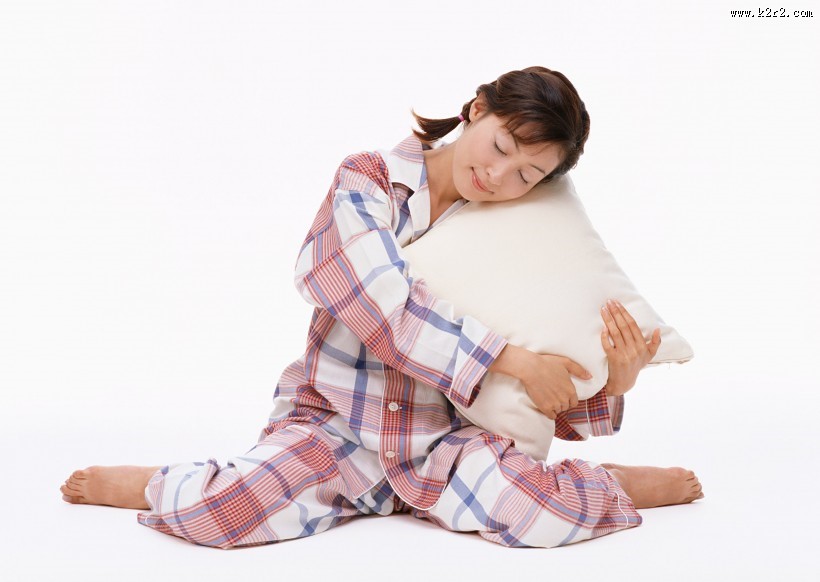 女性放松休息图片