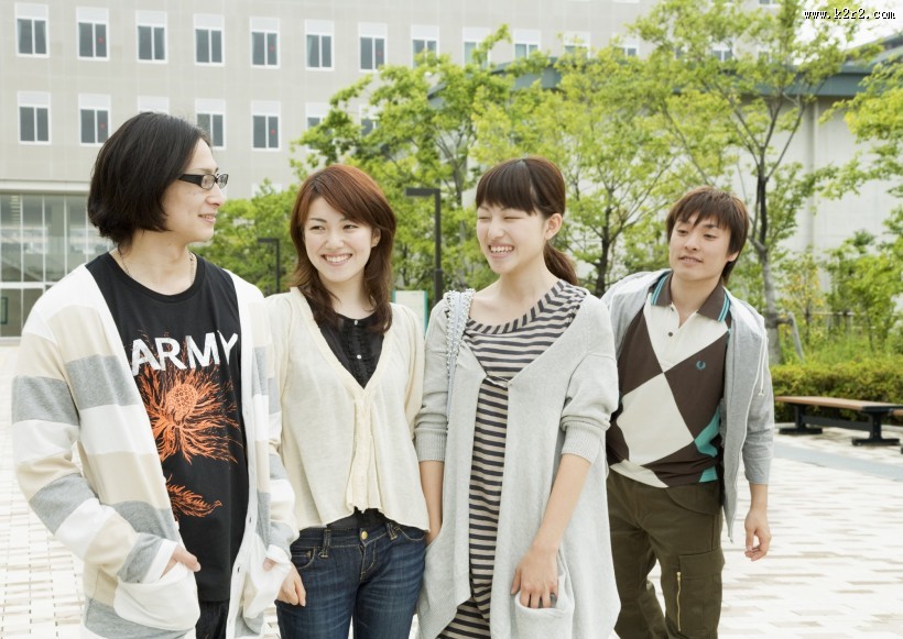 大学校园学生生活图片