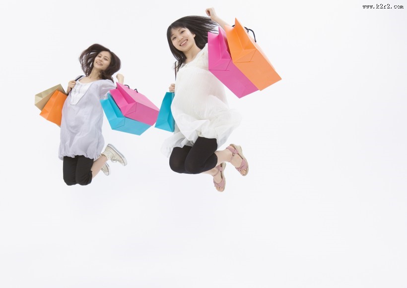 女性购物特写图片