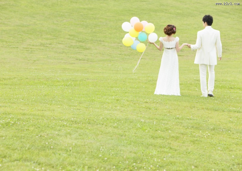 大自然婚礼图片