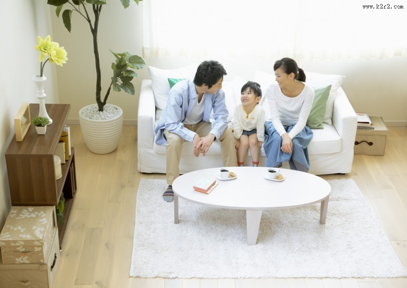 家庭温馨客厅图片