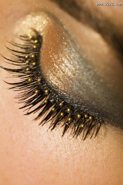 女性眼部妆容图片