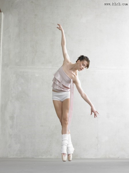 芭蕾舞美人图片