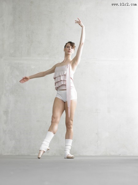 芭蕾舞美人图片