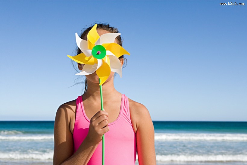 全家海滩游玩图片