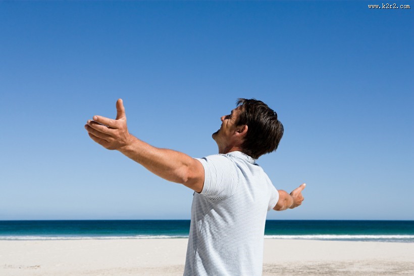 全家海滩游玩图片