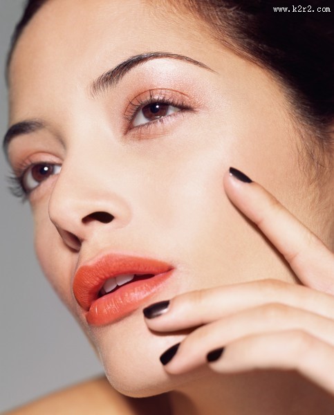 女性面部抽象概念图片