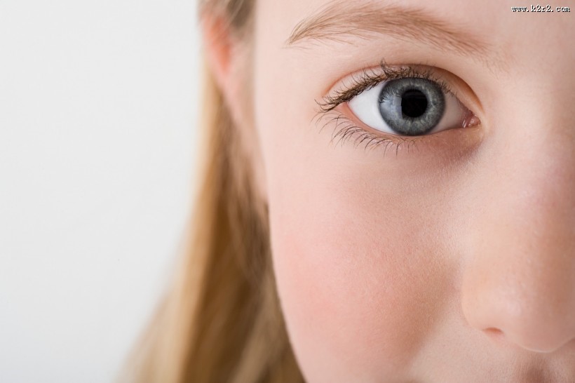 女孩和数码产品图片