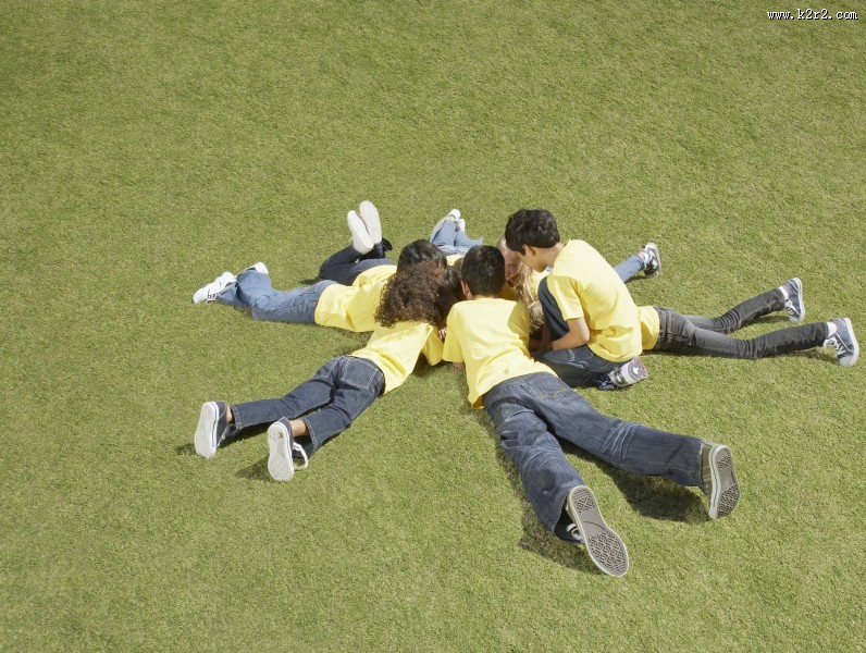 儿童欢乐活动图片