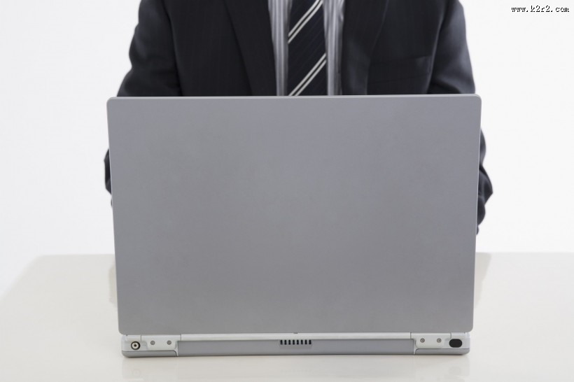 男性空白告示图片