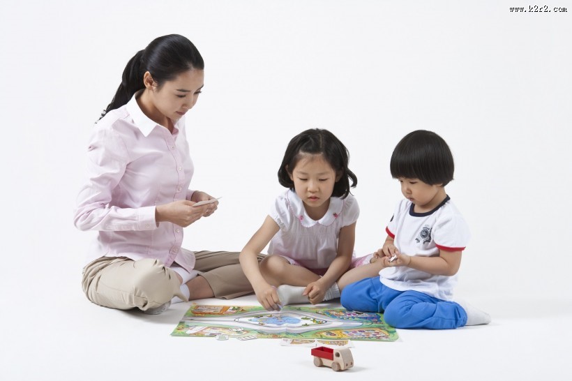 儿童家庭教育图片