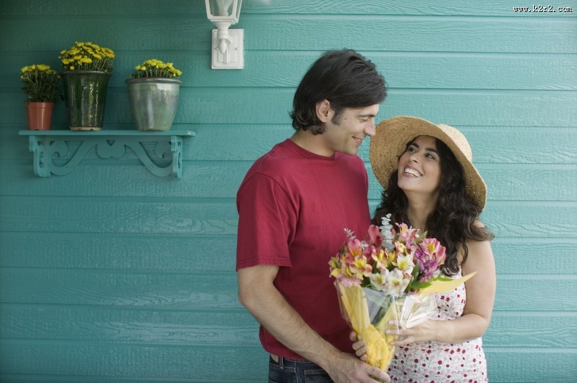 夫妻家中生活图片