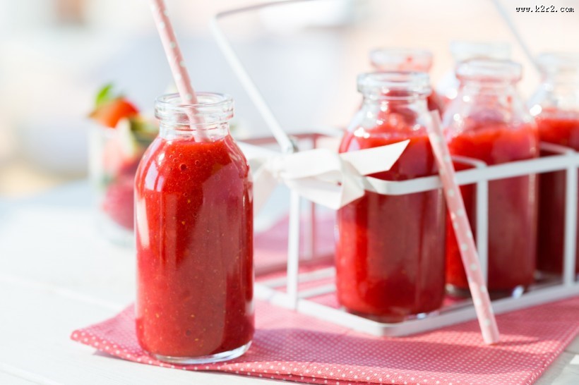 新鲜的蔬菜汁图片