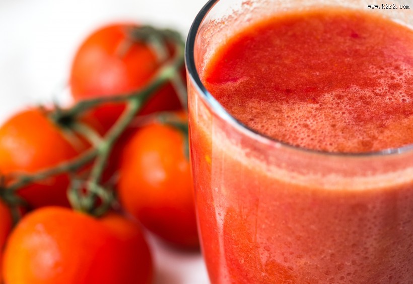 新鲜的蔬菜汁图片