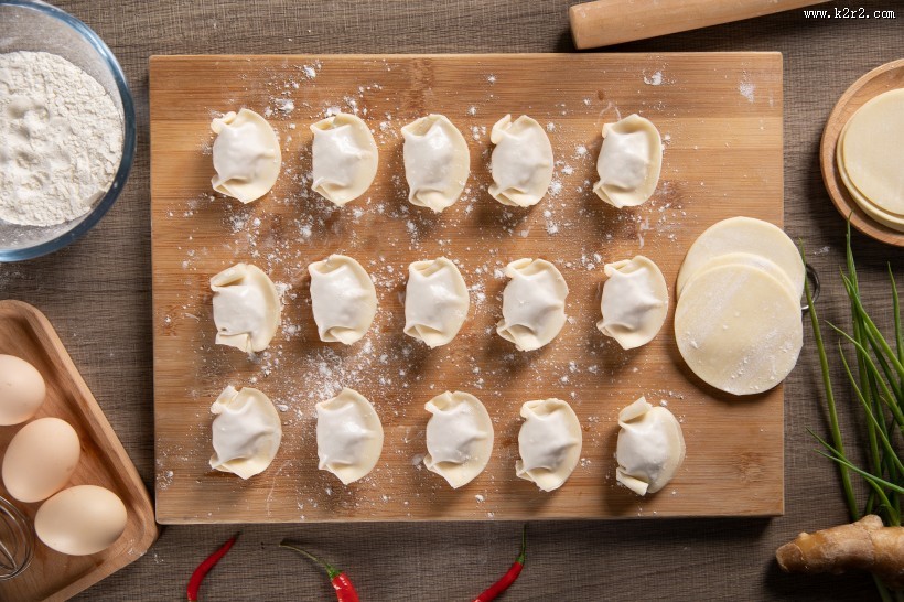 刚制作好美味的饺子图片