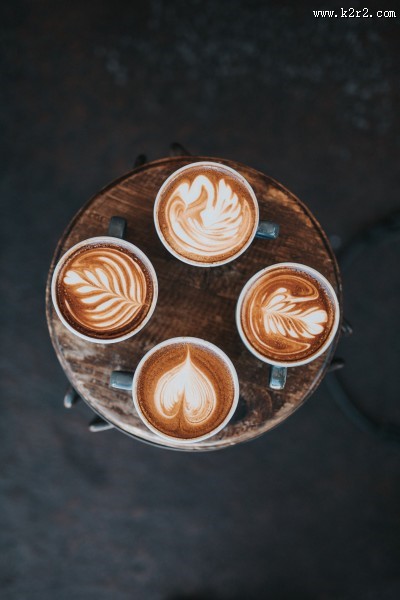 香浓的咖啡拉花图片