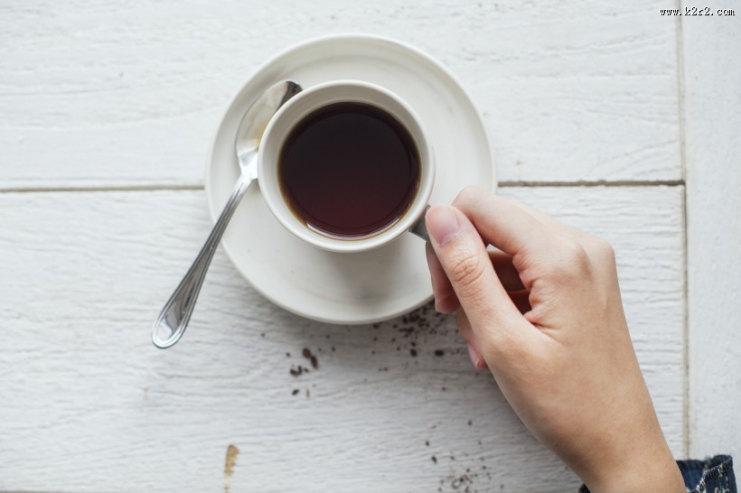 一杯香醇浓郁的咖啡图片