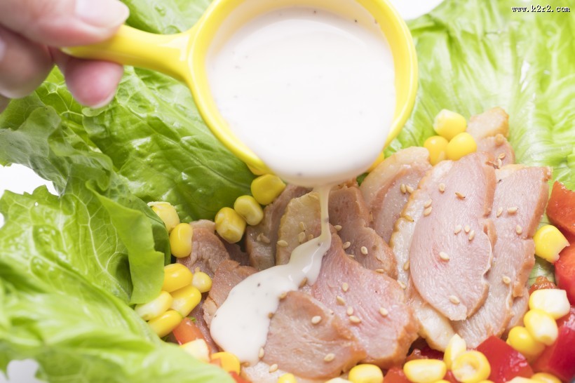 美味好吃的鸭胸肉蔬菜沙拉图片