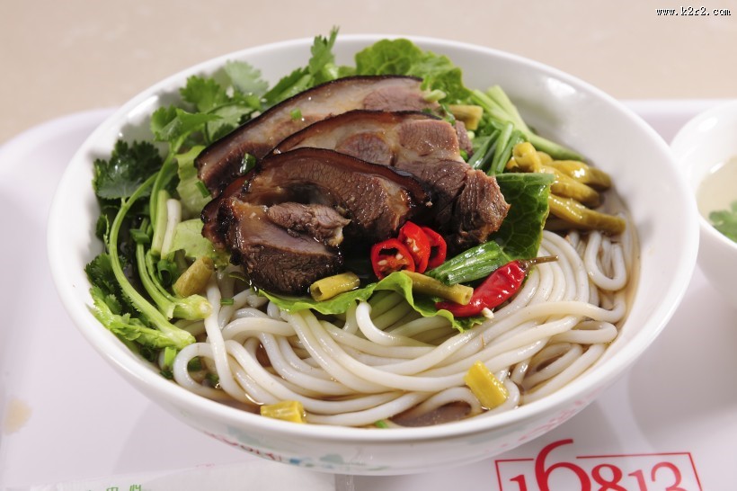 广西特色小吃桂林米粉图片