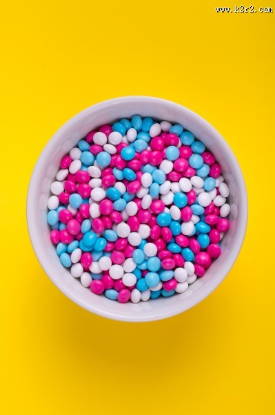 五彩巧克力糖果图片