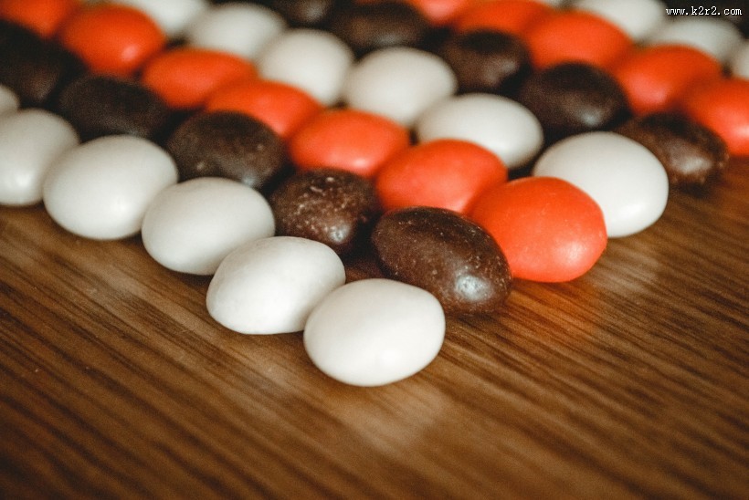 五彩巧克力糖果图片