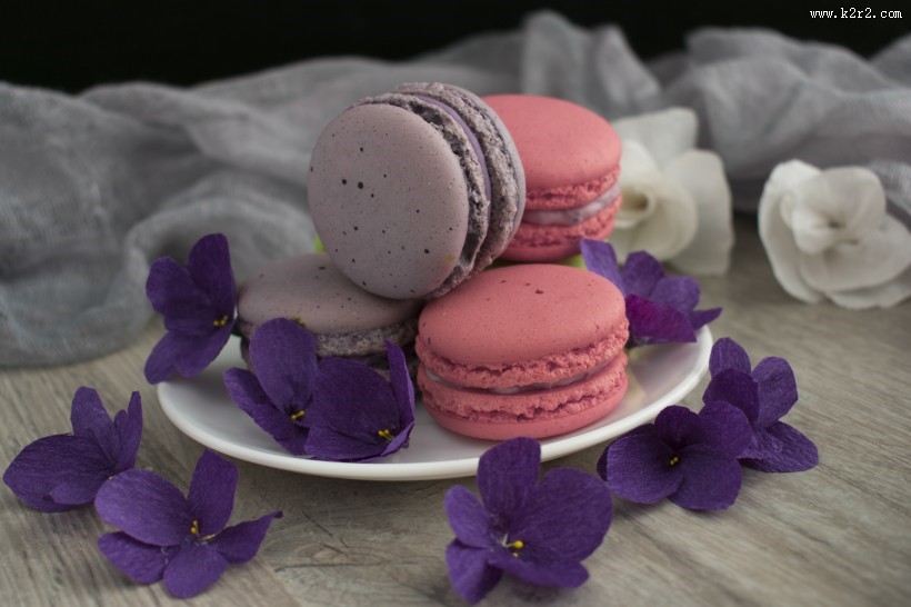 餐盘中的马卡龙图片大全