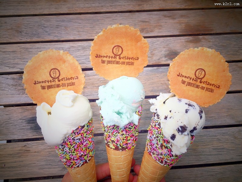 甜筒冰淇淋图片大全