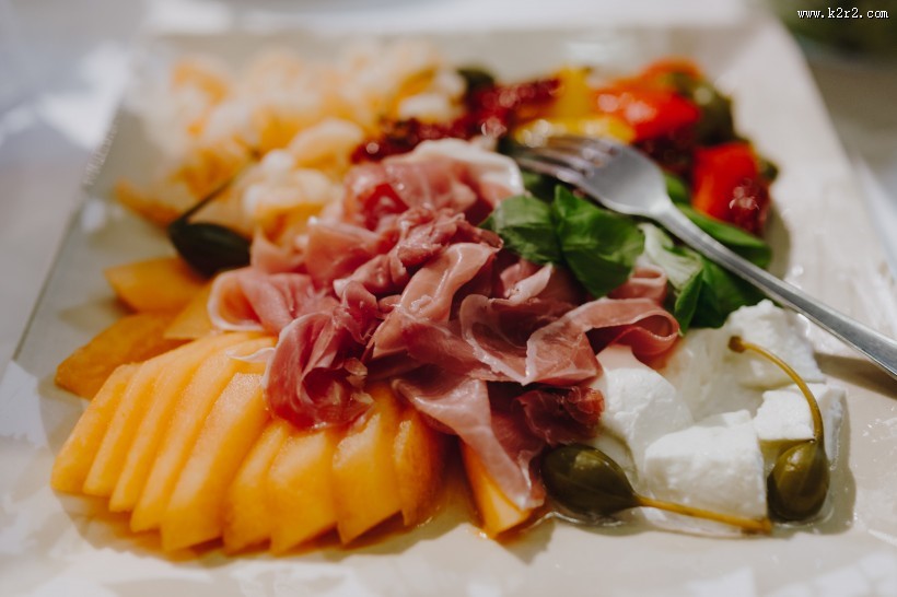 宴会上的开胃菜图片