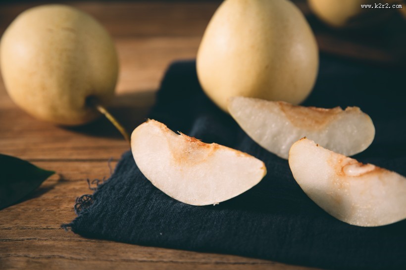 脆甜可口的雪花梨图片