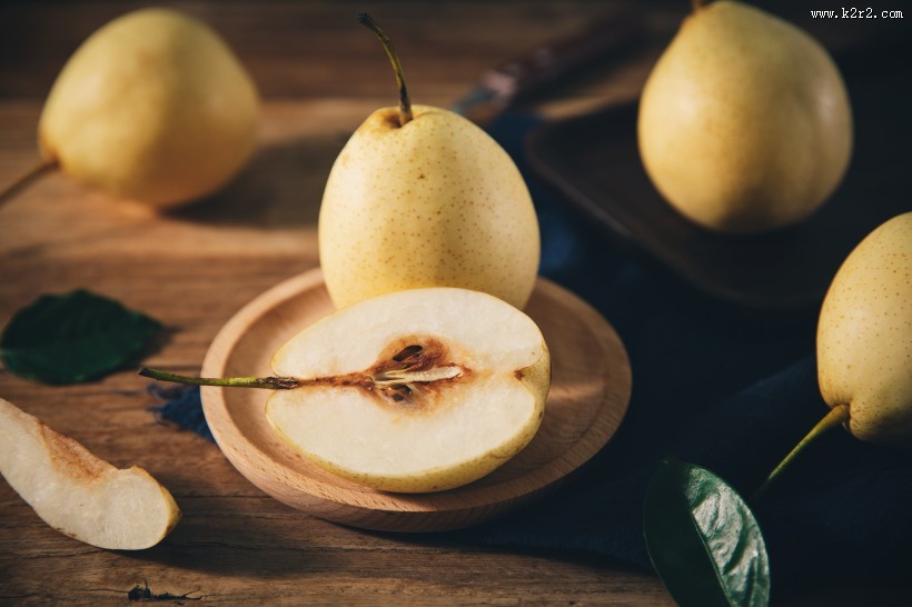 脆甜可口的雪花梨图片