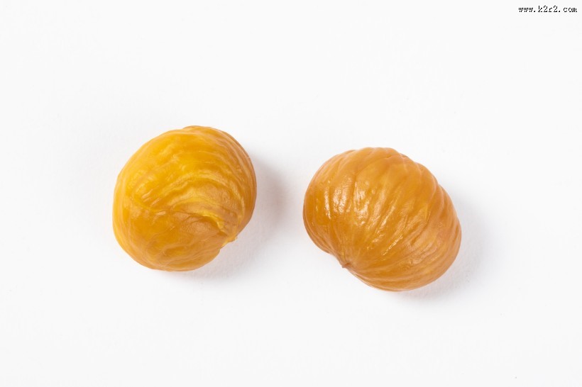 去壳金黄的板栗肉图片