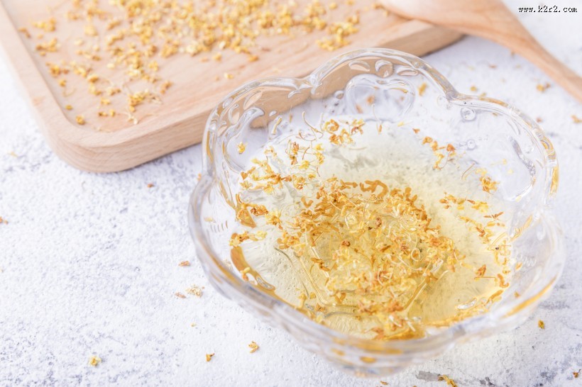 香喷喷清爽的桂花酒图片