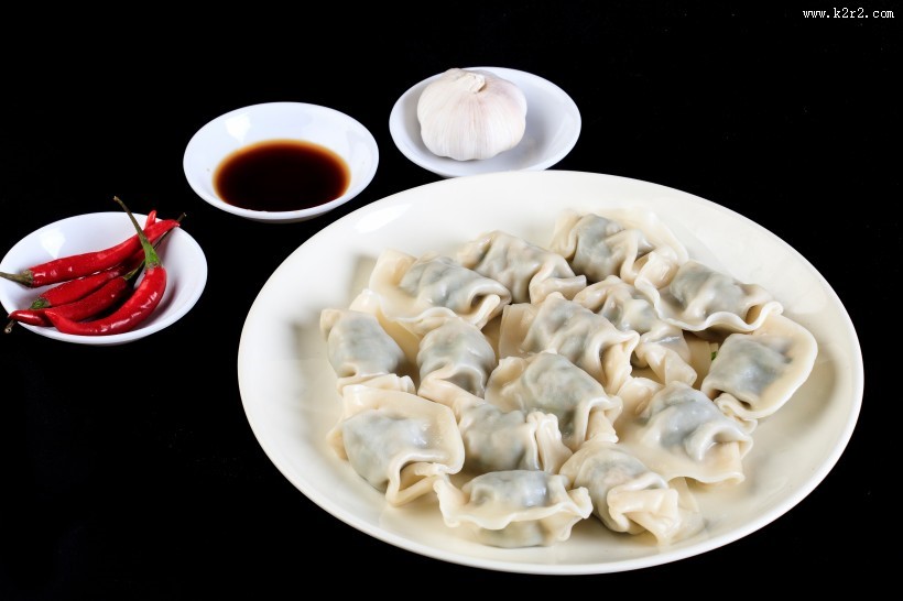 煮熟的饺子图片