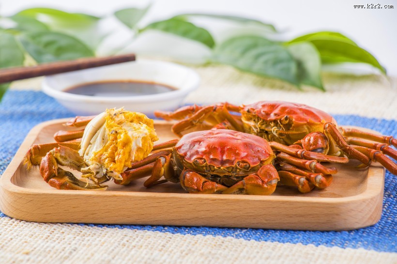 肥嫩鲜美的大闸蟹图片
