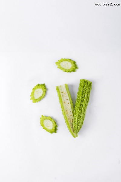 清脆的苦瓜图片