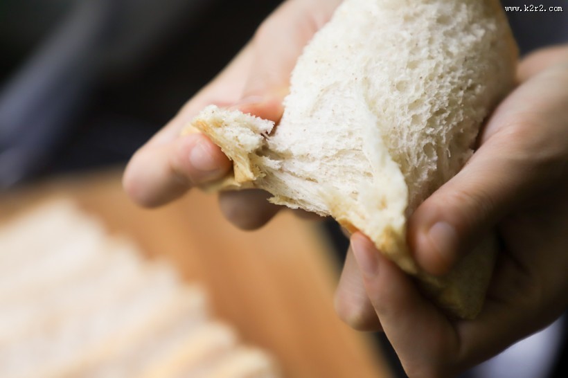 健康美味的手工面包图片