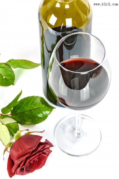 杯中的红酒图片大全