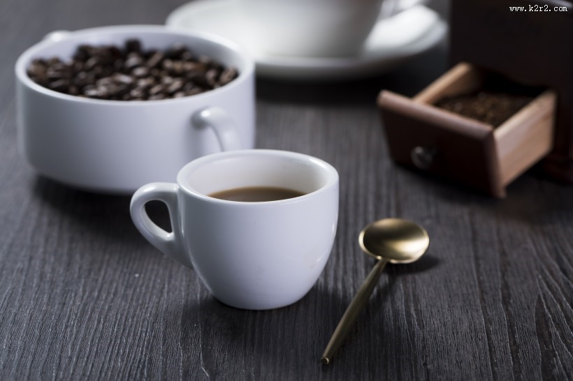 咖啡和咖啡豆图片
