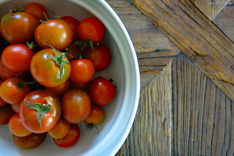 新鲜番茄图片