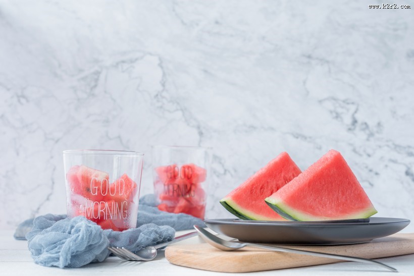 夏日冰镇西瓜图片大全