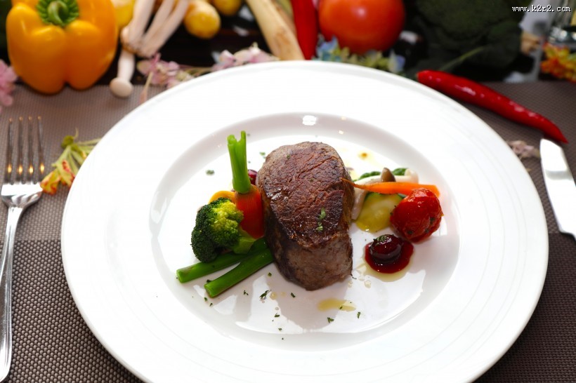 精美摆盘的牛排图片大全