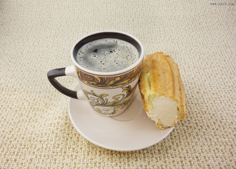 一杯香浓可口的咖啡图片