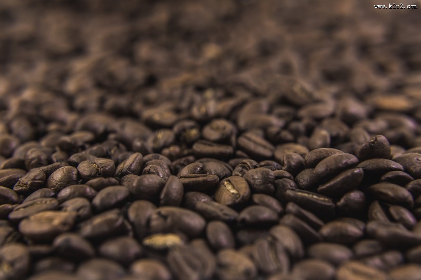 醇香的咖啡豆图片