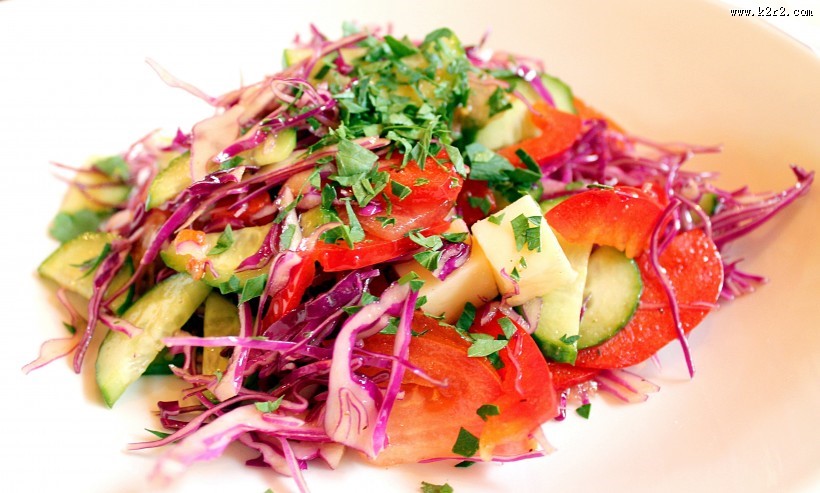 营养的蔬菜沙拉图片