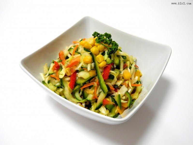 营养的蔬菜沙拉图片